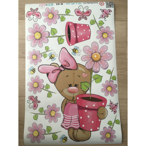 Maci virágokkal, kislány babaszoba falmatrica