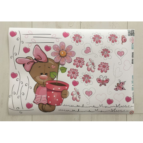 Maci virággal babaszoba falmatrica