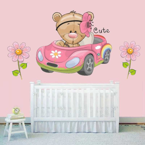 Teddy macis babaszoba falmatrica, autóban