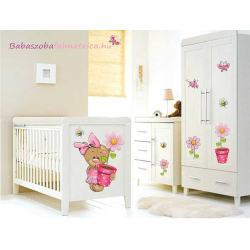 Maci virágokkal, kislány babaszoba falmatrica