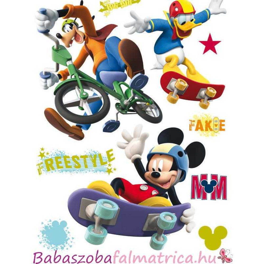 Mickey, Donald, Goffy gördeszkázik falmatrica